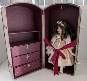 Vintage American Girl Samantha Doll Retired Steamer Trunk with Doll - Picture 1 of 24