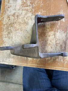 6QE455P1 Mack Bracket  - Bild 1 von 3