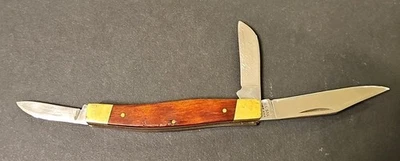 KA-BAR 1109 USA 3-Blade Stockman Pocket Knife Wood Handle Brass Bolsters - Image 1 of 4