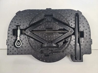 Chevrolet Cruze Jack Kit 2011-2019 OEM  Foto 1 de 3