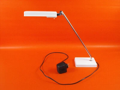 Vintage Retro DDR Lampe Tischlampe Schreibtischlampe 80 er Jahre Deko Haushalt - Bild 1 von 4