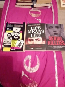 True Crime Books X 3 Paperbacks Rare Killer Woman The Moors Murders Manson Bundy - Picture 1 of 4