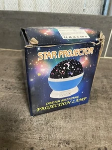 PROIETTORE STELLA DERAM ROTANTE Luci notturne multicolori 360 gradi per bambini - Foto 1 di 5