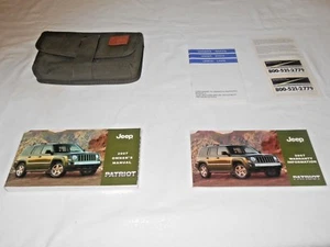 2007 JEEP PATRIOT OWNER MANUAL 4/PC.SET & JEEP SPORTY DENIM FACTORY CASE // - Picture 1 of 5