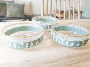 3 - vintage Jeanette Glass Hellenic green Wedgewood Dessert bowls gold Trim 4.5” - Picture 1 of 8