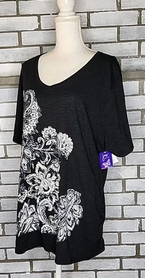 NWT Just My Size Women's Short Sleeve V-Neck Graphic T-Shirt Plus Size 3X Ebony - Image 1 of 4