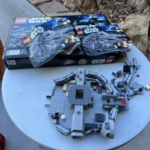 LEGO Star Wars: Millennium Falcon (7965) Partially Assembled Missing Parts - Picture 1 of 13