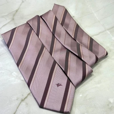 Corbata Burberry Etiqueta Negra Rayas Púrpura Claro Excelente Estado Foto 1 de 4