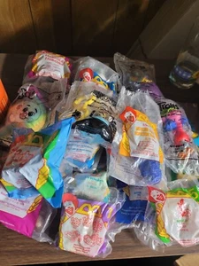 New and Sealed Mixed Lot of 22 Toys McDonalds *Happy Meal Toys* And Wendys Toys - Picture 1 of 12
