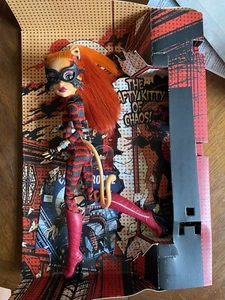Monster High CAT TASTROPHE CAUSES BIG STINK Doll 2013 Mattel Y7301 - Picture 1 of 18