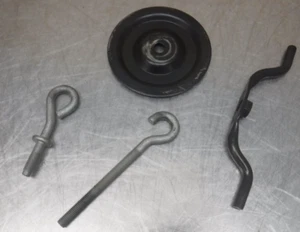 Ford Excursion Spare Tire Hold Down Mounting Plate Screw and Wing Nut 00-05 - Picture 1 of 2