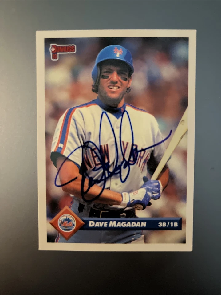 DAVE MAGADAN 1993 DONRUSS AUTOGRAPHED SIGNED AUTO BASEBALL CARD - Image 1 of 1