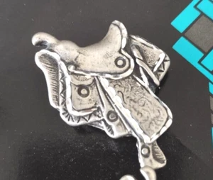 Vintage Saddle Shape Western Button Covers Fine Pewter Set of 5 USA 1.5 x 1.0" - Picture 1 of 4