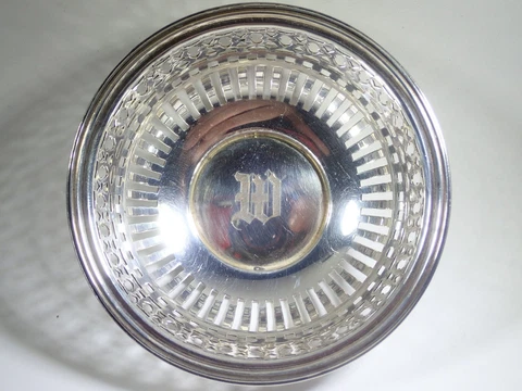 ANTIQUE SOLID 925 STERLING SILVER WATSON PIERCED SMALL BON BON NUT CUP/BOWL/DISH Cover