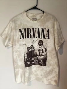 Nirvana cremefarben und hellbraun Tie Die T-Shirt Trio Grafik Herren L neu ohne Etikett - Bild 1 von 4