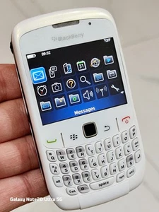 BlackBerry Curve 8520 (Unlocked) Smartphone Immaculate Condition With Charger - Picture 1 of 8