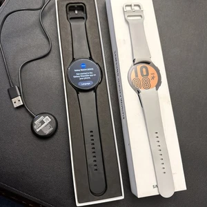 Samsung Galaxy Watch4 SM-R870 44mm Aluminum Case with Sport Band - Black... - Picture 1 of 8