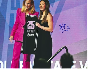 Foto firmada por Kaitlyn Chen 8 x 10 WNBA Baloncesto UCONN Golden State VALKYRIES - Imagen 1 de 1