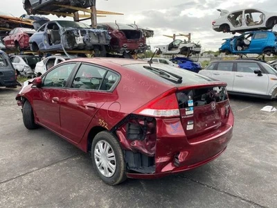 Tapa de tapa de tapa de gas para puerta de llenado de combustible 2010 11 12 13 14 Honda Insight rojo Foto 1 de 4