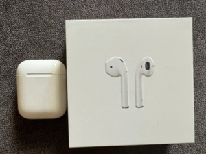 apple AirPods MV7N2ZM/A - Zdjęcie 1 z 7