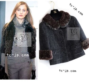 CHANEL 05A Charcoal Gray Brown Rabbit Real Fur Wool Tweed Jacket 34 US2 Pristine - Picture 1 of 23