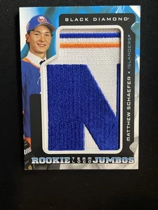 25-26 UD Black Diamond Hockey Rookie Team Logo Jumbo RTL-MS Matthew Schaefer - Bild 1 von 2