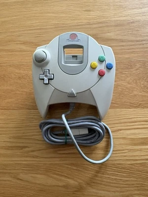 Original Sega Dreamcast Light Grey Controller Pad Control Pad Japan DC - Image 1 of 4