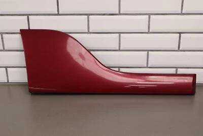 01-06 GMC Yukon Denali SWB puerta trasera derecha moldura/revestimiento (rojo deportivo 63U) Foto 1 de 4