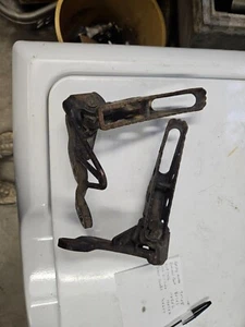 LEFT RIGHT FOOT PEGS ! 93-06 honda 300ex trx300ex 250x fourtrax foot Rest a1 - Picture 1 of 6