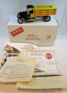 Danbury Mint 1927 Replica Coca-Cola Delivery Truck 1:24  - $19.88 -MISSING PARTS