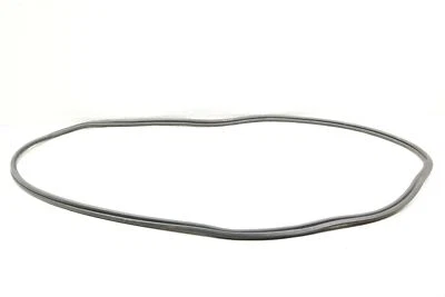 04-10 BMW E60 550i 545i 530i 525i maletero tira sello  Foto 1 de 4