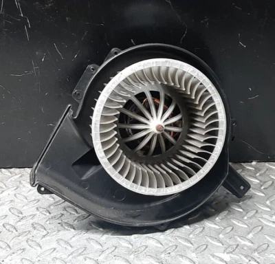 SEAT IBIZA MK4 6J 2009 - 2012 ventilador motor 6q2819015 Foto 1 de 4