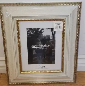 Aaron Brothers Adina Ivy Gold 8 x 10 frame distressed with gold gilding new - Picture 1 of 4