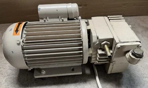 HERAEUS Vakuumpumpe Typ CL-P Typ 5 - Bild 1 von 3