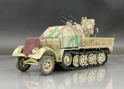 1/35 Built WWII German 8t Sd.Kfz.7/1 20mm Flakvierling 38 Half Truck w/Interior - Image 1 of 4