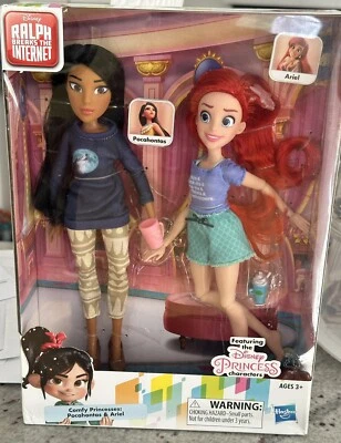 Ralph Breaks Internet Disney Confortável Princesa Pocahontas & Ariel Sereia 2018 Novo - Imagem 1 de 4