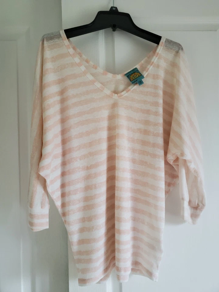 Sexy Beautiful Women C&C California V-Neck Peach/White Striped Top Tunic Size M - Image 1 of 2