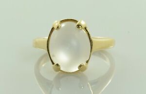 White Moonstone Ring in 14k Yellow Gold 3.19 Carats Size 6
