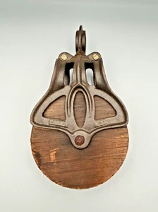 Antike Louden A23 Gusseisen Metall & Holz Scheune Riemenscheibe 6" Rad - Bild 1 von 8