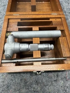 Brown & Sharpe Inside Gage 2.800-3.200 - Picture 1 of 5