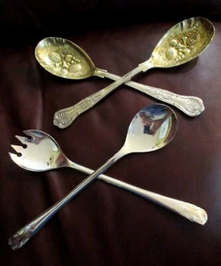 4-Pc - 2 Sets S'plated w/Shell Motif Italy Salad Set & 2 Berry Spoons w/Goldwash - Picture 1 of 12