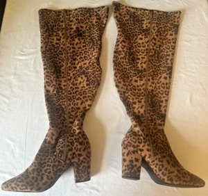 Botas de gamuza sintética leopardo pantorrilla ancha por encima de la rodilla para mujer talla 10W - Imagen 1 de 8