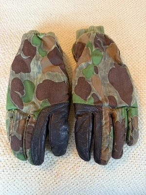 Vintage Cabelas Gore-Tex Hunting Gloves - Image 1 of 4