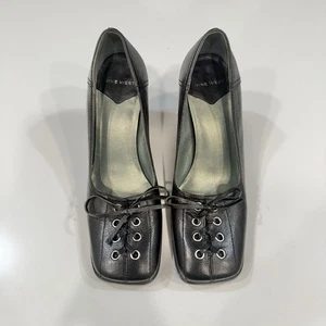 Tacones negros vintage años 90 Y2K Nine West con cordones de cuero punta cuadrada talla 8 góticos - Imagen 1 de 9