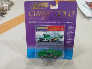 Johnny Lightning 1969 Pro Street Classic Gold Collection Diecast 1:64 Green - Picture 1 of 3