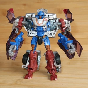 Transformers Revenge of the Fallen Autobot Gears 2009 Deluxe Class 13 cm Figure - Picture 1 of 12