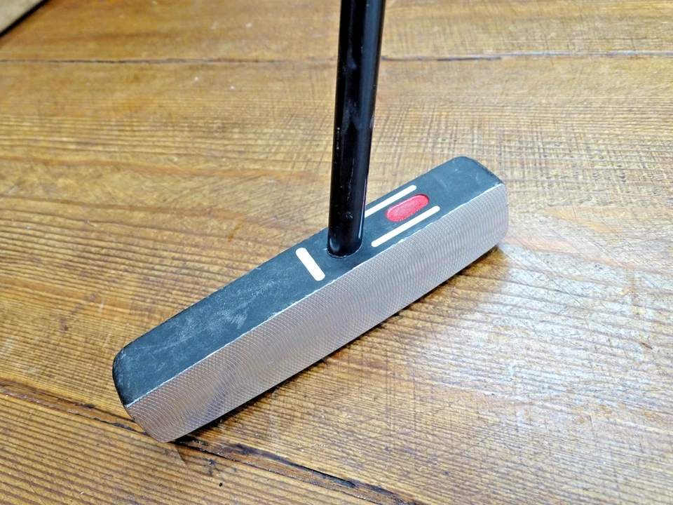 SeeMore FGP Blade Centre Shafted Putter / 33" 84cm / Super Stroke Flatso grip - Image 1 of 4
