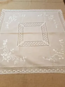 Square 85*85cm Linen/Look Premium Embroidered/Crochet Lace T/Cloth - Picture 1 of 4