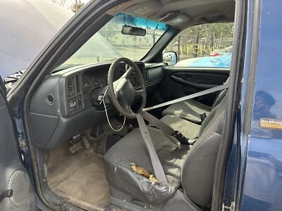 Used Front Center Seat Belt Front fits: 2002 Chevrolet Silverado 1500 pickup buc - Image 1 of 4