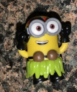 MINIONS MINI FIGURE PLASTIC TOY - Picture 1 of 7